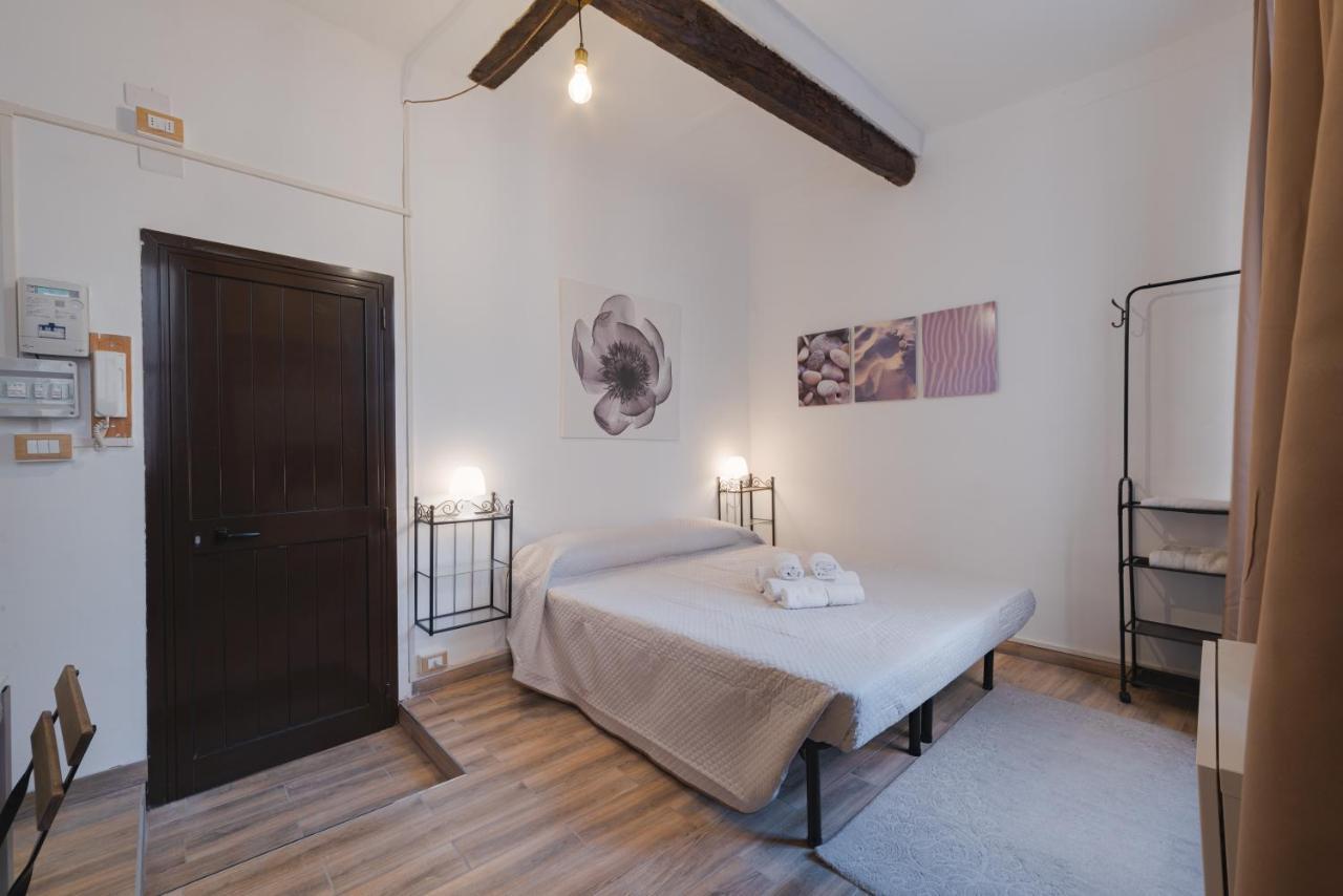 Appartamento Maddalena Alto - Affitti Brevi Italia Genua Exteriör bild